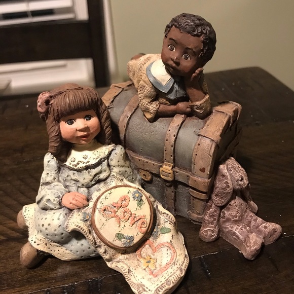 Sarah’s attic collectible figurine ‘92 - Picture 4 of 7